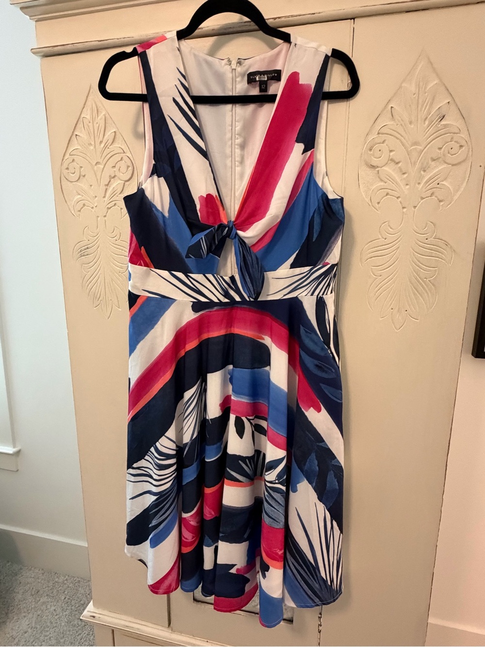 Slate & Willow Multicolor Navy, Blue, Pink and White Twist-Front Midi Dress